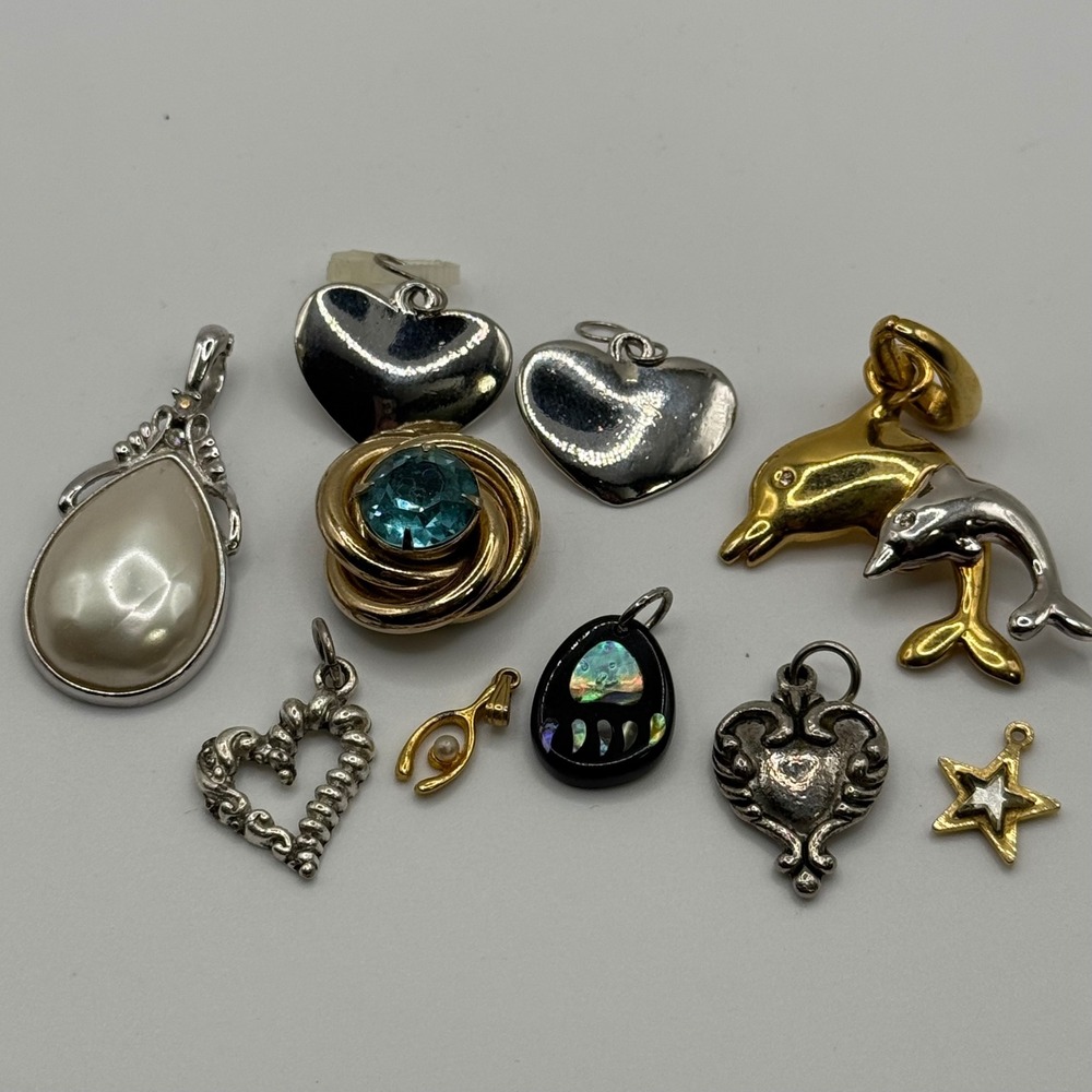 Vintage Mixed Jewelry Pendant Charm Lot Hearts Dolphins Pearl Star‎ Abalone